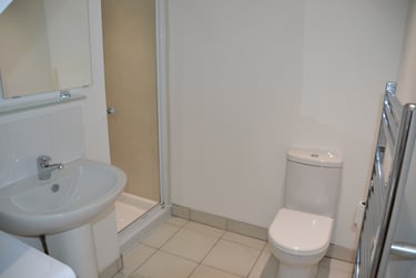 4 bed house, Woodside Place, Burley, Leeds, LS42QU - Image 4